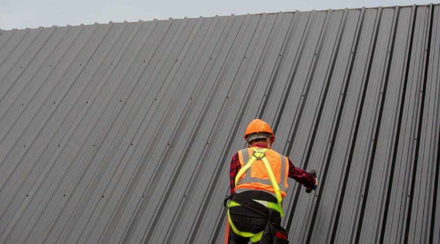 Professional metal roof installation services in Canada, KY